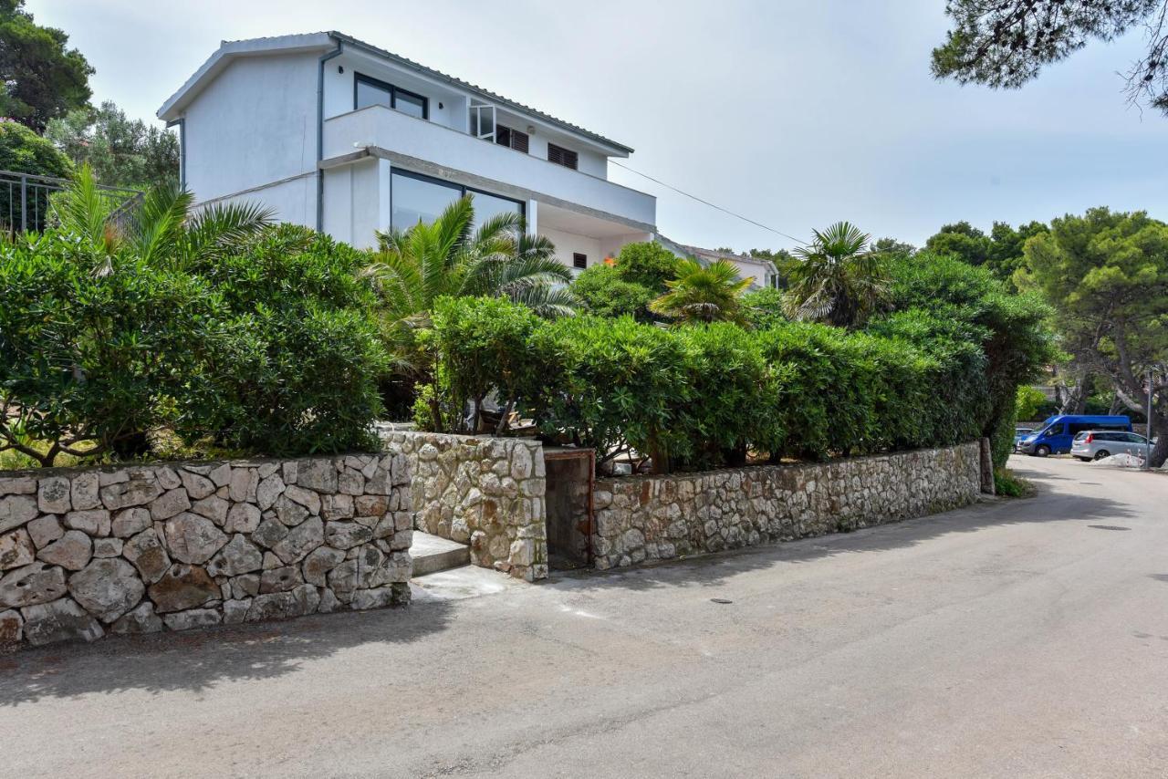 Lazaneo Seafront Apartments, Jelsa  Luaran gambar