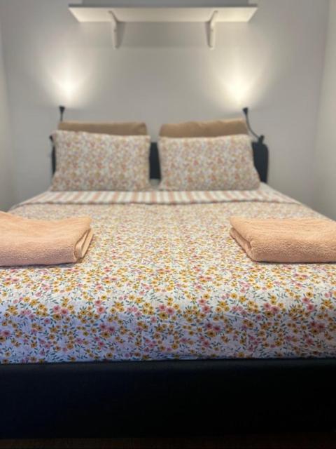 Lazaneo Seafront Apartments, Jelsa  Luaran gambar